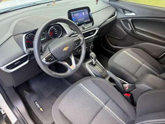 CHEVROLET-TRACKER-2021