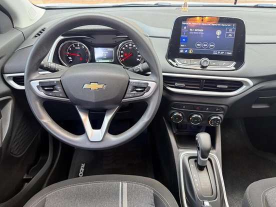 CHEVROLET-TRACKER-2021