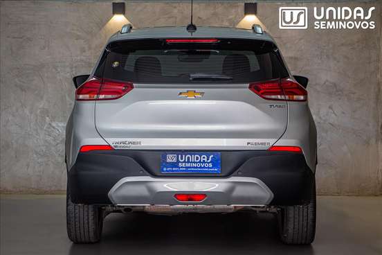 CHEVROLET-TRACKER-2022
