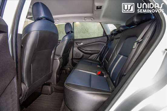 CHEVROLET-TRACKER-2022