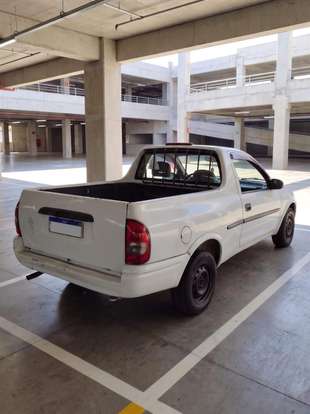 CHEVROLET-CORSA-2000