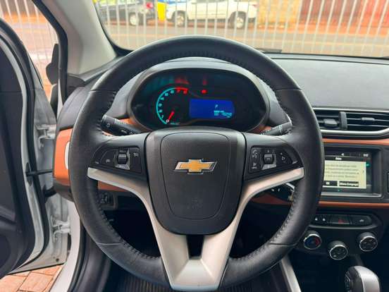 CHEVROLET-ONIX-2017