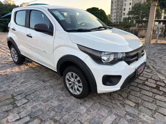 FIAT MOBI 1.0 EVO FLEX LIKE. MANUAL FIAT MOBI 1.0 EVO FLEX LIKE. MANUAL