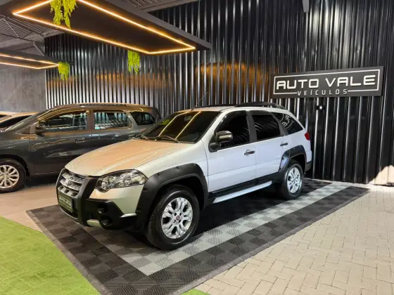 FIAT PALIO 1.8 MPI ADVENTURE WEEKEND 8V FLEX 4P AUTOMATIZADO FIAT PALIO 1.8 MPI ADVENTURE WEEKEND 8V FLEX 4P AUTOMATIZADO