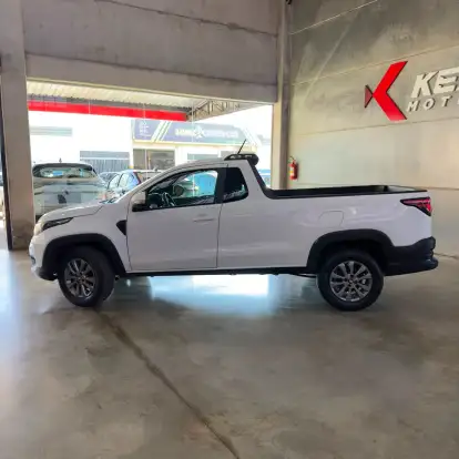 FIAT-STRADA-2023