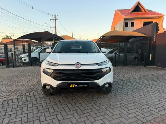 FIAT TORO 1.8 16V EVO FLEX ENDURANCE AT6 FIAT TORO 1.8 16V EVO FLEX ENDURANCE AT6