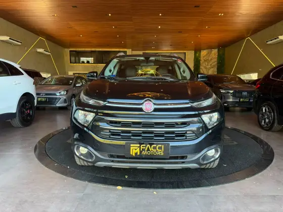 FIAT TORO 2.0 16V TURBO DIESEL VOLCANO 4WD AT9 FIAT TORO 2.0 16V TURBO DIESEL VOLCANO 4WD AT9