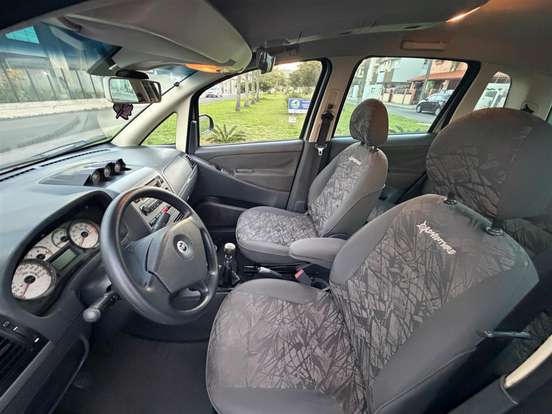 FIAT-IDEA-1.8 MPI ADVENTURE 8V FLEX 4P MANUAL FIAT-IDEA-2007