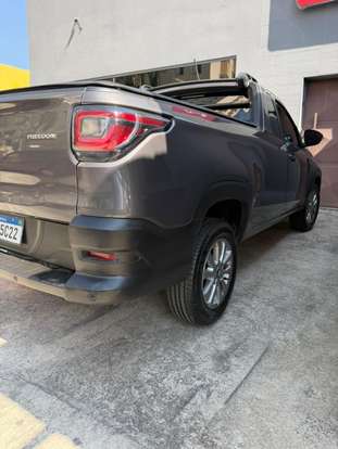 FIAT-STRADA-2024