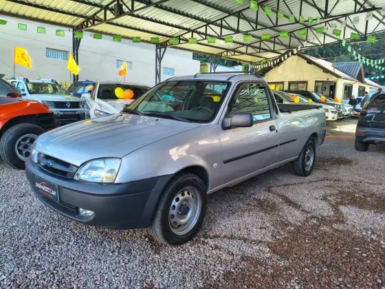 FORD COURIER 1.6 MPI L 8V GASOLINA 2P MANUAL FORD COURIER 1.6 MPI L 8V GASOLINA 2P MANUAL