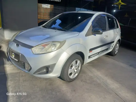 FORD FIESTA 1.6 MPI CLASS HATCH 8V FLEX 4P MANUAL FORD FIESTA 1.6 MPI CLASS HATCH 8V FLEX 4P MANUAL