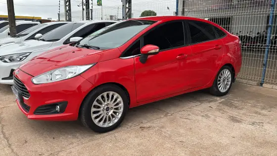 FORD FIESTA 1.6 TITANIUM SEDAN 16V FLEX 4P POWERSHIFT FORD FIESTA 1.6 TITANIUM SEDAN 16V FLEX 4P POWERSHIFT