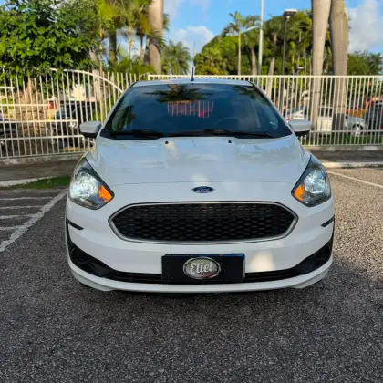 FORD KA 1.0 TI-VCT FLEX SE PLUS MANUAL FORD KA 1.0 TI-VCT FLEX SE PLUS MANUAL