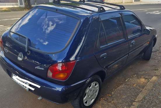 FORD-FIESTA-1996