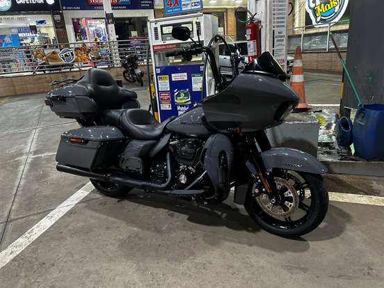 HARLEY-DAVIDSON-ROAD GLIDE LIMITED-2022