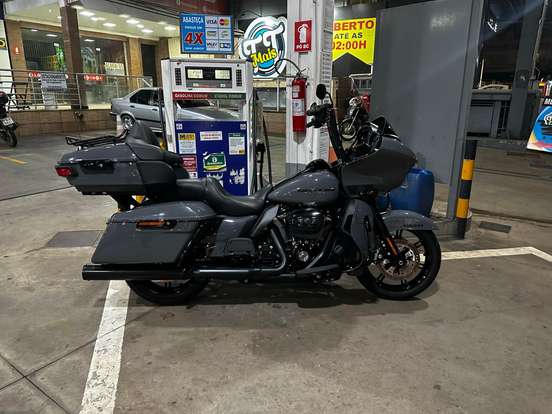 HARLEY-DAVIDSON-ROAD GLIDE LIMITED-2022