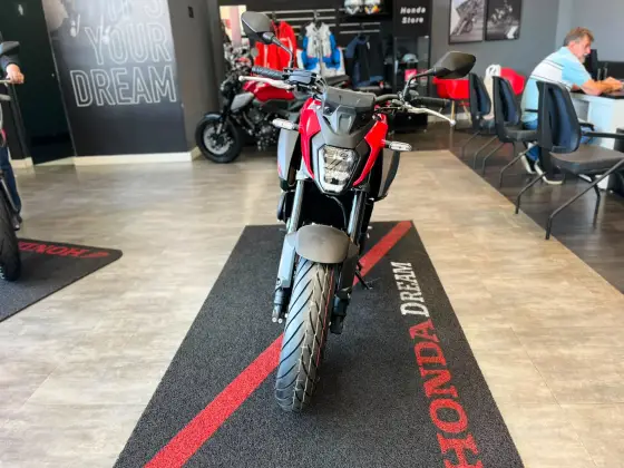 HONDA CB 500 HORNET HONDA CB 500 HORNET
