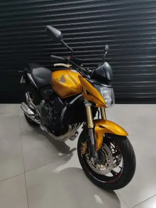 HONDA CB 600F HORNET HONDA CB 600F HORNET