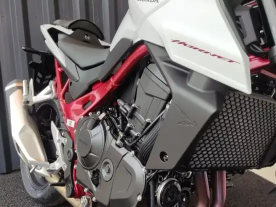 HONDA-CB 750 HORNET HONDA-CB 750 HORNET-2025