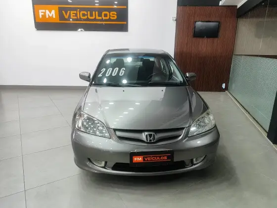 HONDA CIVIC 1.7 LX 16V GASOLINA 4P AUTOMÁTICO HONDA CIVIC 1.7 LX 16V GASOLINA 4P AUTOMÁTICO