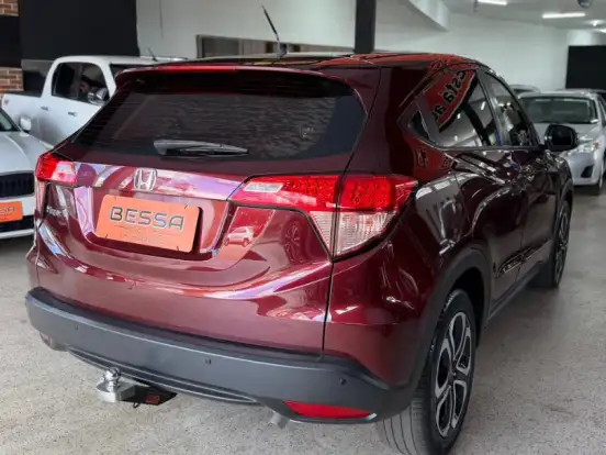 HONDA-HR-V-1.8 16V FLEX LX 4P AUTOMÁTICO HONDA-HR-V-2017