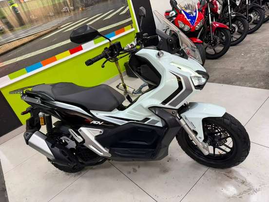 HONDA-ADV-2021