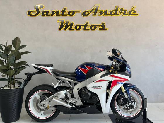 HONDA CBR 1000RR FIREBLADE 