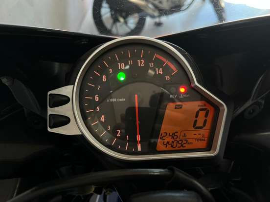 HONDA-CBR 1000RR FIREBLADE HONDA-CBR 1000RR FIREBLADE-2011