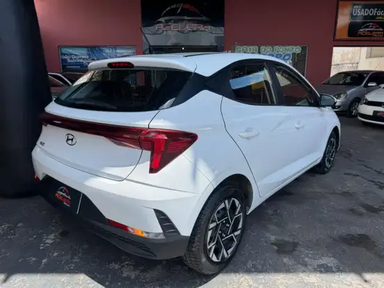HYUNDAI-HB20-2024