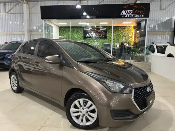 HYUNDAI HB20 1.6 COMFORT PLUS 16V FLEX 4P AUTOMÁTICO HYUNDAI HB20 1.6 COMFORT PLUS 16V FLEX 4P AUTOMÁTICO