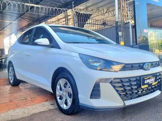 HYUNDAI-HB20S-1.0 12V FLEX COMFORT PLUS MANUAL HYUNDAI-HB20S-2023