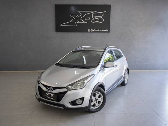 HYUNDAI HB20X 1.6 16V PREMIUM FLEX 4P AUTOMÁTICO
