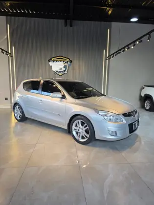 HYUNDAI I30 2.0 MPI 16V GASOLINA 4P AUTOMÁTICO HYUNDAI I30 2.0 MPI 16V GASOLINA 4P AUTOMÁTICO