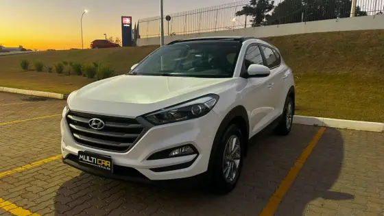 HYUNDAI TUCSON 1.6 16V T-GDI GASOLINA GLS ECOSHIFT HYUNDAI TUCSON 1.6 16V T-GDI GASOLINA GLS ECOSHIFT