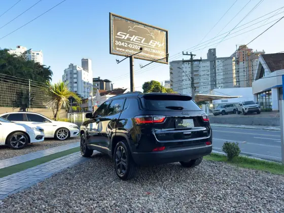 JEEP COMPASS 1.3 T270 TURBO FLEX LONGITUDE AT6
