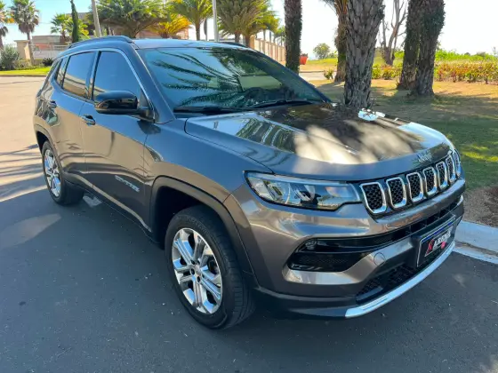 JEEP COMPASS 1.3 T270 TURBO FLEX LONGITUDE AT6 JEEP COMPASS 1.3 T270 TURBO FLEX LONGITUDE AT6