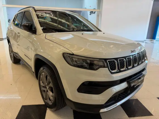 JEEP COMPASS 1.3 T270 TURBO FLEX LONGITUDE AT6 JEEP COMPASS 1.3 T270 TURBO FLEX LONGITUDE AT6
