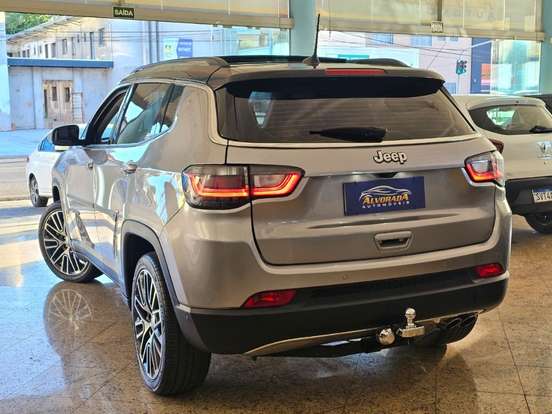 JEEP-COMPASS-2022