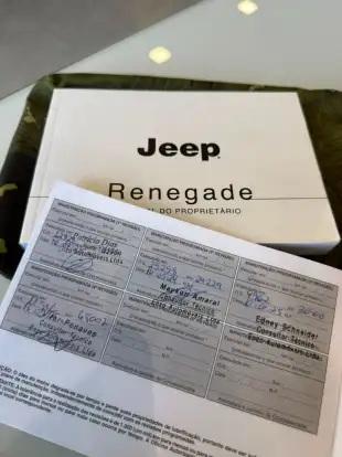 JEEP-RENEGADE-2022