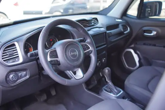 JEEP-RENEGADE-2020