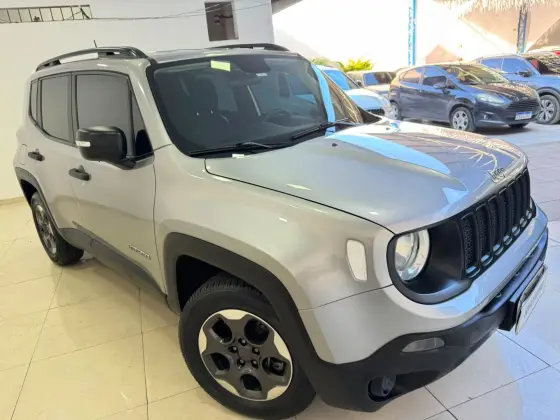 JEEP RENEGADE 1.8 16V FLEX SPORT 4P AUTOMÁTICO JEEP RENEGADE 1.8 16V FLEX SPORT 4P AUTOMÁTICO