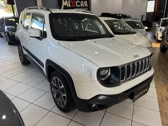 JEEP RENEGADE 2.0 16V TURBO DIESEL LONGITUDE 4P 4X4 AUTOMÁTICO JEEP RENEGADE 2.0 16V TURBO DIESEL LONGITUDE 4P 4X4 AUTOMÁTICO