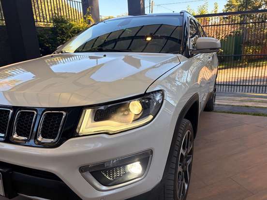 JEEP-COMPASS-2021
