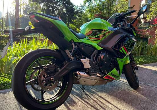 KAWASAKI-NINJA 650 KRT EDITION-2024