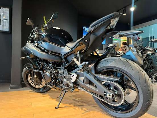 KAWASAKI-Z H2 KAWASAKI-Z H2-2025