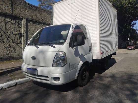 KIA BONGO 2.5 K-2500 4X2 CS TURBO DIESEL 2P MANUAL
