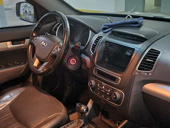 KIA-SORENTO-2.4 16V GASOLINA EX AUTOMÁTICO KIA-SORENTO-2014