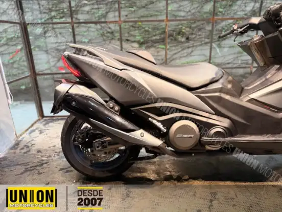 KYMCO-AK 550i-2022