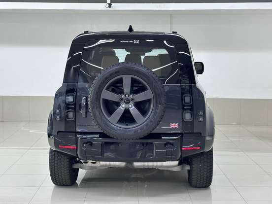 LAND ROVER-DEFENDER-2026
