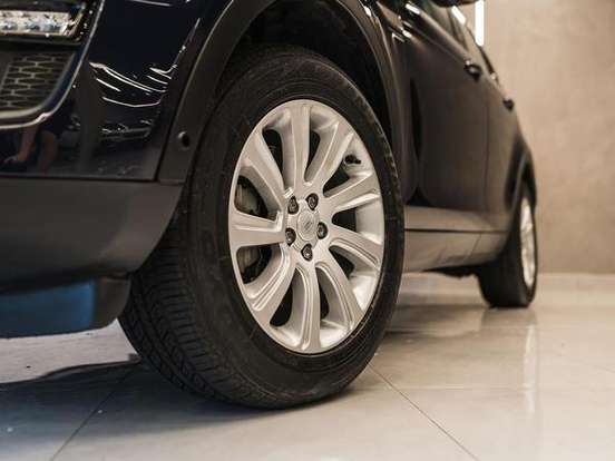 LAND ROVER-DISCOVERY SPORT-2.2 16V SD4 TURBO DIESEL SE 4P AUTOMÁTICO LAND ROVER-DISCOVERY SPORT-2015
